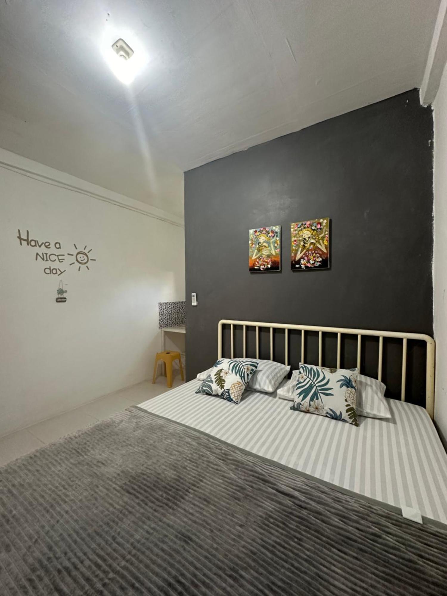 D'Flora Homestay Labuan Bajo Buitenkant foto